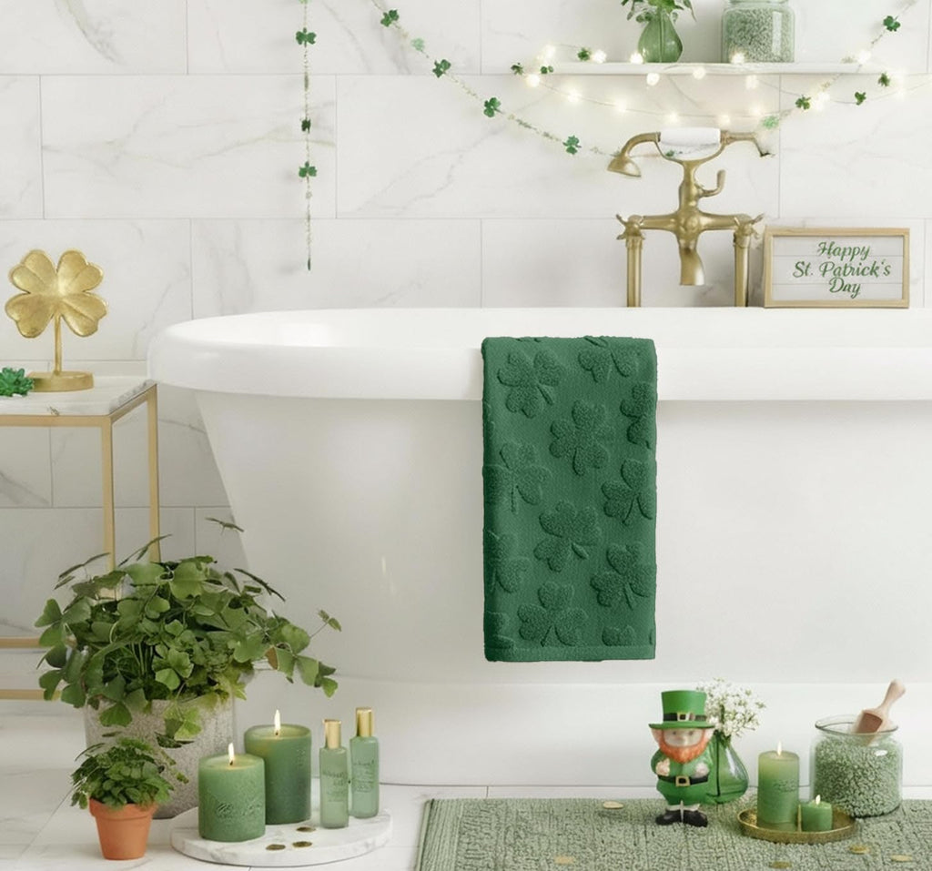 Artoid Mode 2 Pcs Dark Green 3D Shamrock Jacquard Patrick Hand Towels for Bathroom, 100% Cotton Soft Absorbent Bathroom Decor Towels, 13.7 x 29.5 Inch