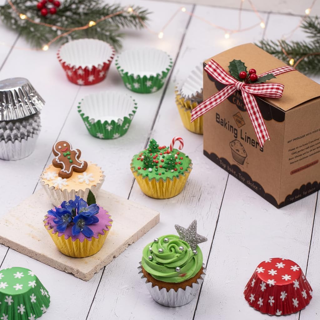 Non-Stick 400pcs Gold Mini Cupcake Liners for baking, Mini Size Foil muffin liners Cupcake Wrappers, Christmas Cupcake Liners for Christmas Decorations