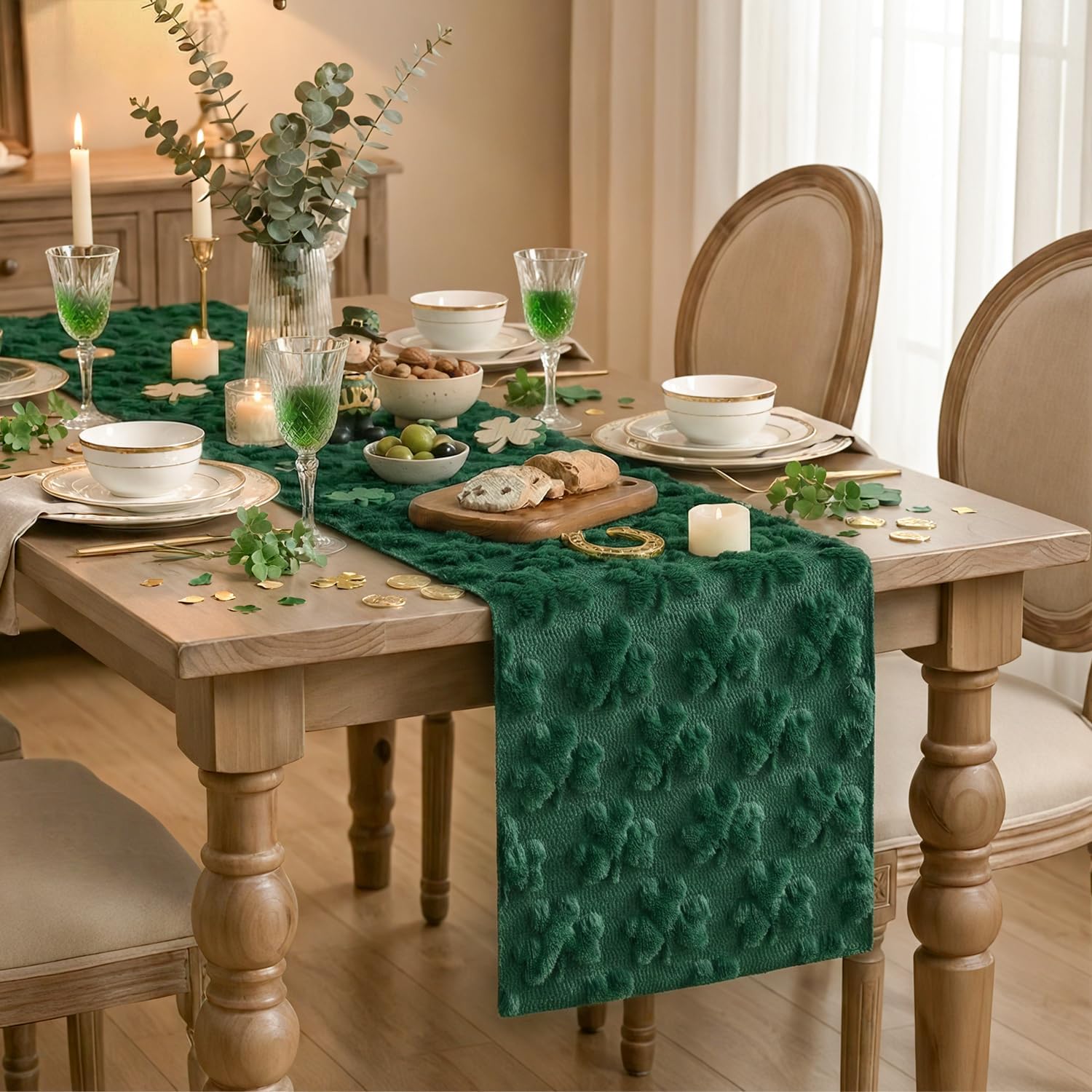 Artoid Mode Green Soft Plush Faux Fur Jacquard Lucky Clover St. Patrick's Day Table Runner, Seasonal Spring Kitchen Dining Table Decoration for Home Party Decor 13x72 Inch