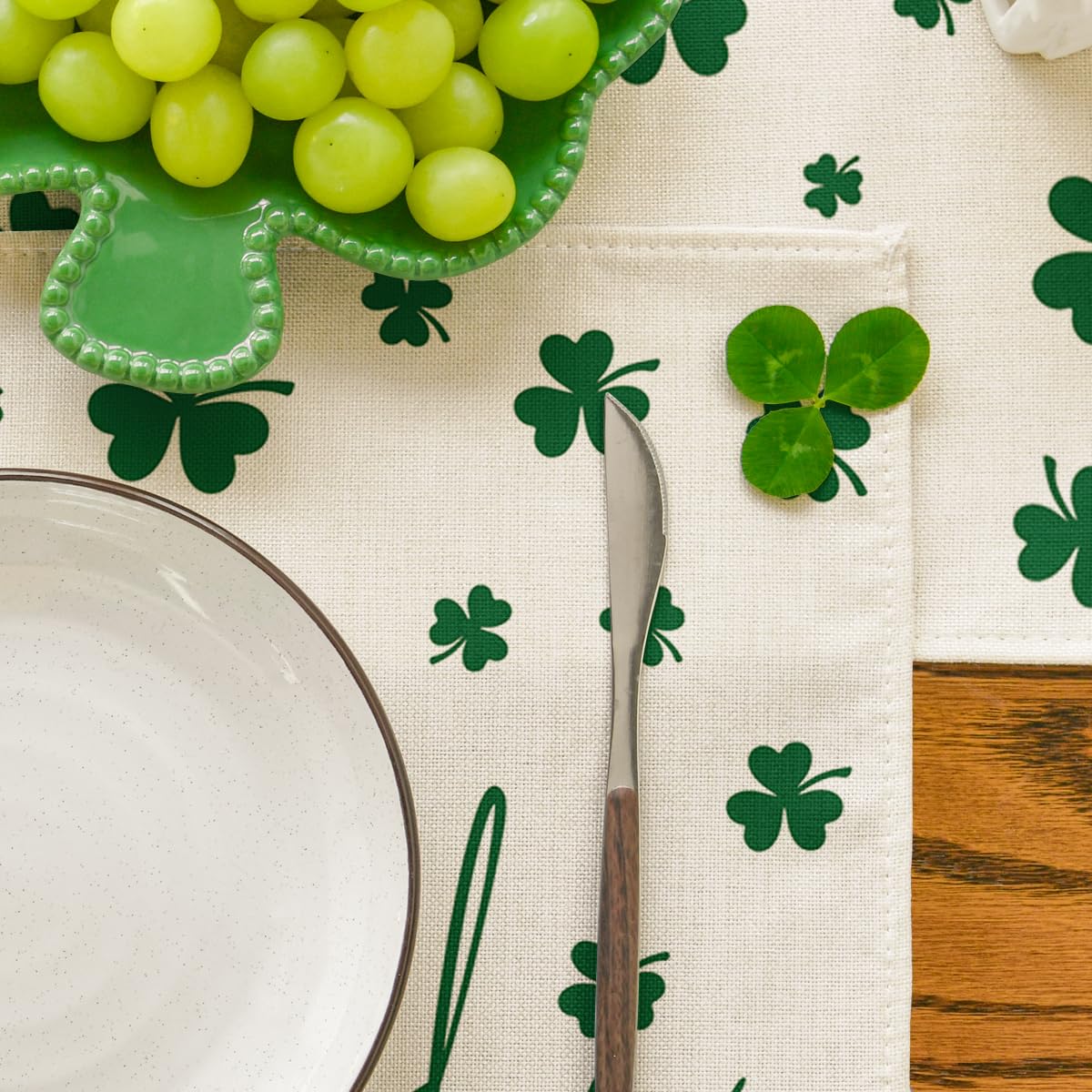 Artoid Mode Green Lucky Shamrock St. Patrick's Day Placemats Set of 4, 12x18 Inch Seasonal Spring Table Mats for Party Kitchen Dining Decoration