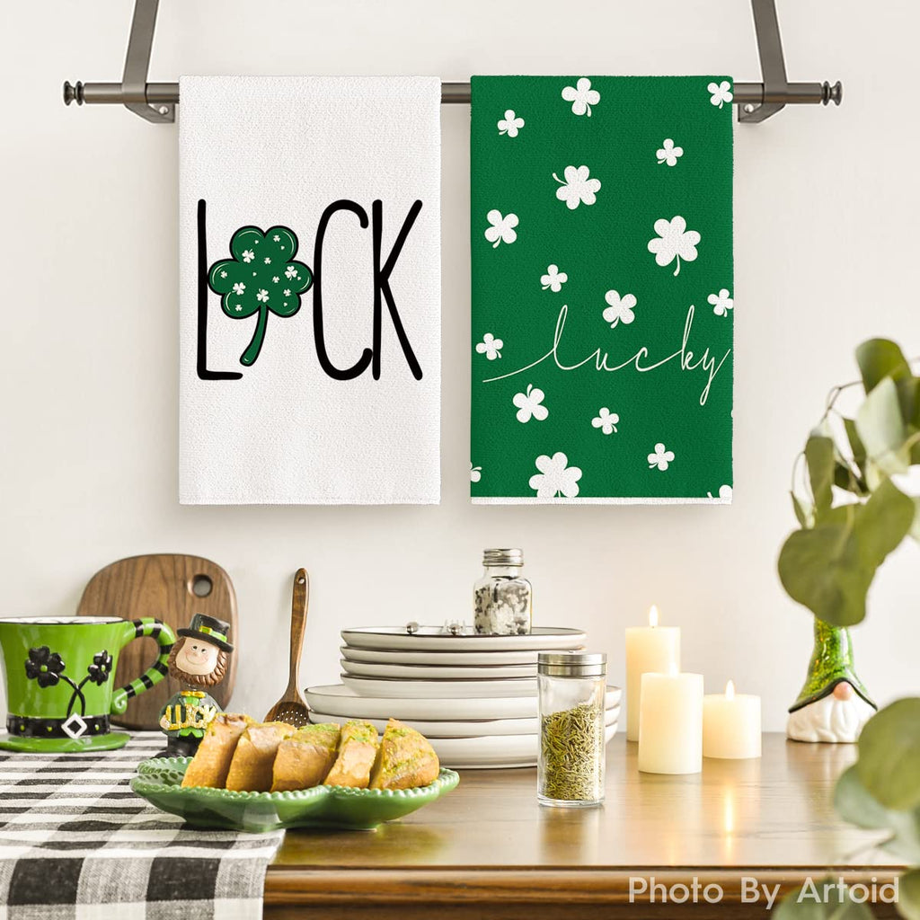 Artoid Mode Green Clover Shamrock Lucky St. Patrick's Day Kitchen Towels Dish Towels, 18x26 Inch Seasonal Decoration Hand Towels Set of 4