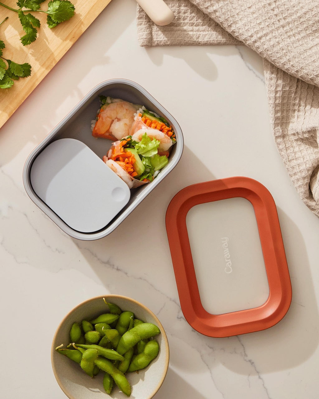 Caraway Glass Food Storage - 6.6 Cup Glass Container - Ceramic Coated Food Container - Non Stick Lunch Box Container with Lids - Dishwasher, Oven, & Microwave Safe - Cream