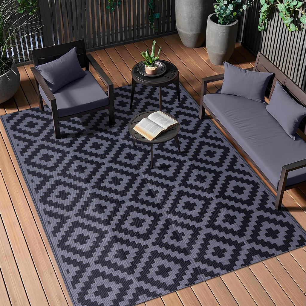OLANLY Waterproof Outdoor Rug 5x8 ft, Outdoor Plastic Straw Rug for Camping, RV Mat Outside, Indoor Outdoor Carpet for Porch, Deck, Backyard, Balcony, Picnic, Black & White