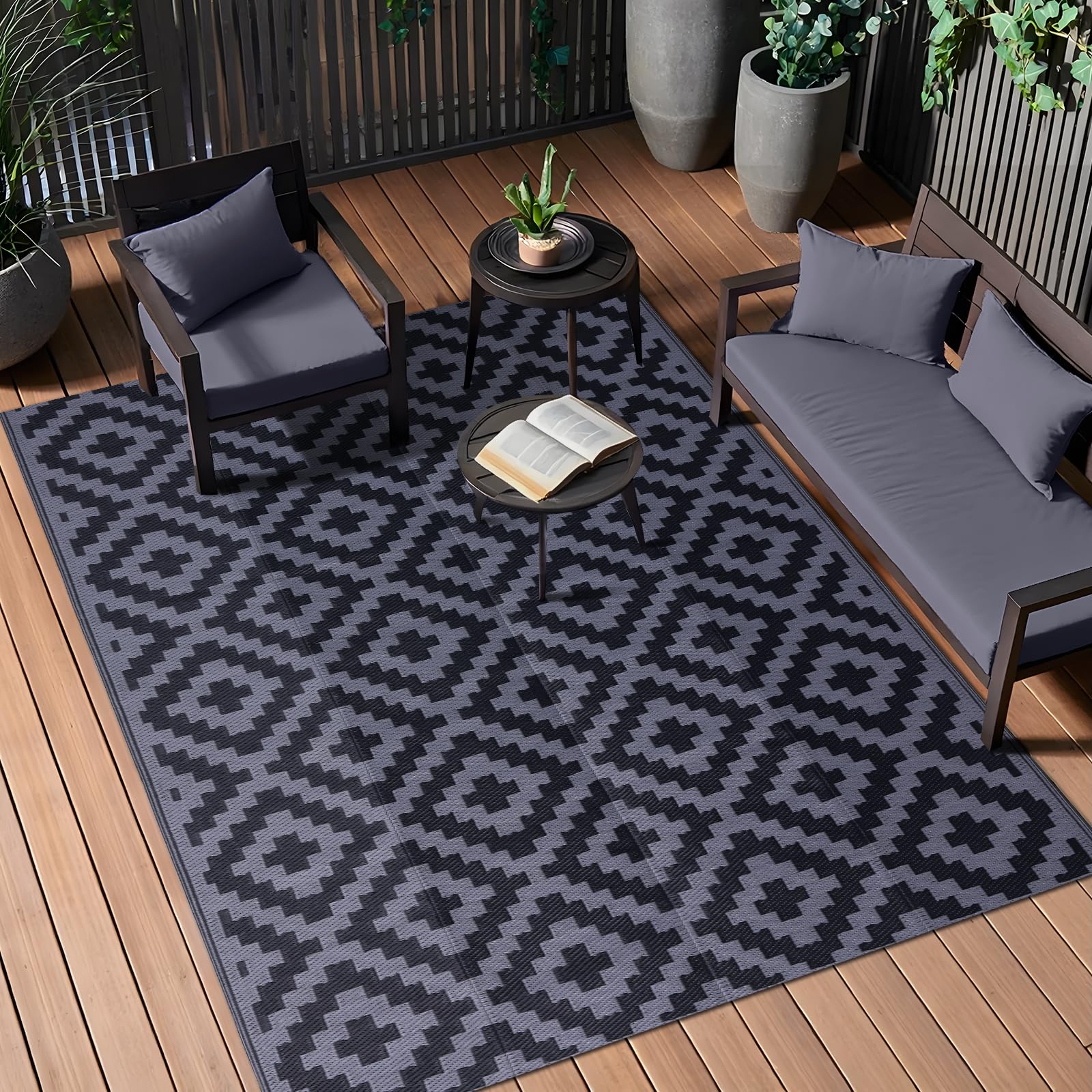 OLANLY Waterproof Outdoor Rug 5x8 ft, Outdoor Plastic Straw Rug for Camping, RV Mat Outside, Indoor Outdoor Carpet for Porch, Deck, Backyard, Balcony, Picnic, Black & White