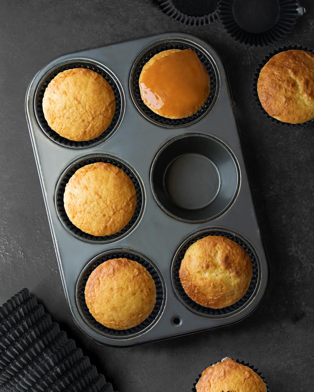 200pcs Standard Black cupcake liners for baking,food grade cupcake wrappers,greaseproof parchment muffin liners for martin luther king jr day decorations