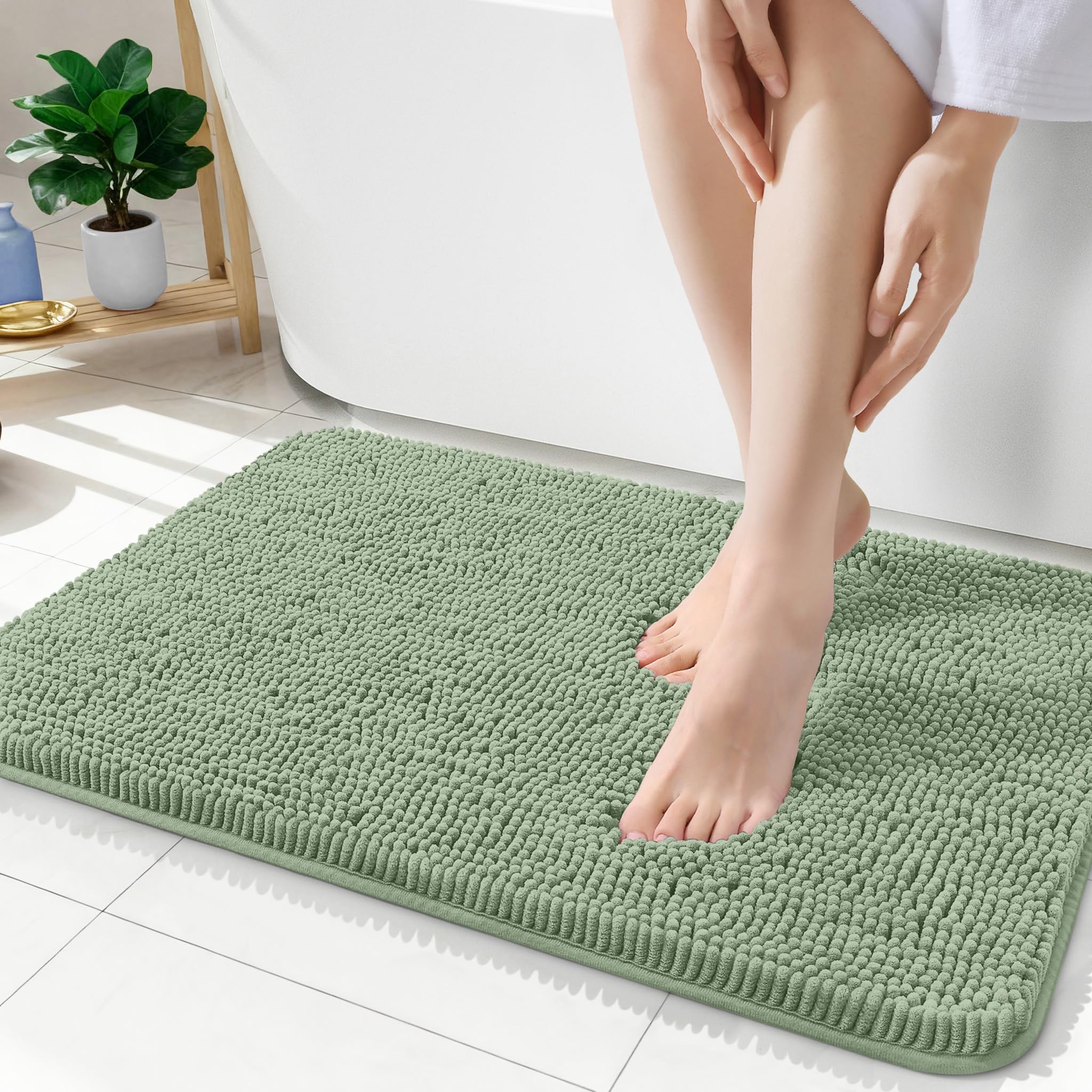 OLANLY Bathroom Rugs 30x20, Extra Soft Absorbent Chenille Bath Rugs, Rubber Backing Quick Dry, Machine Washable Bath Mats for Bathroom Floor, Tub and Shower, Home Decor Accessories, Grey