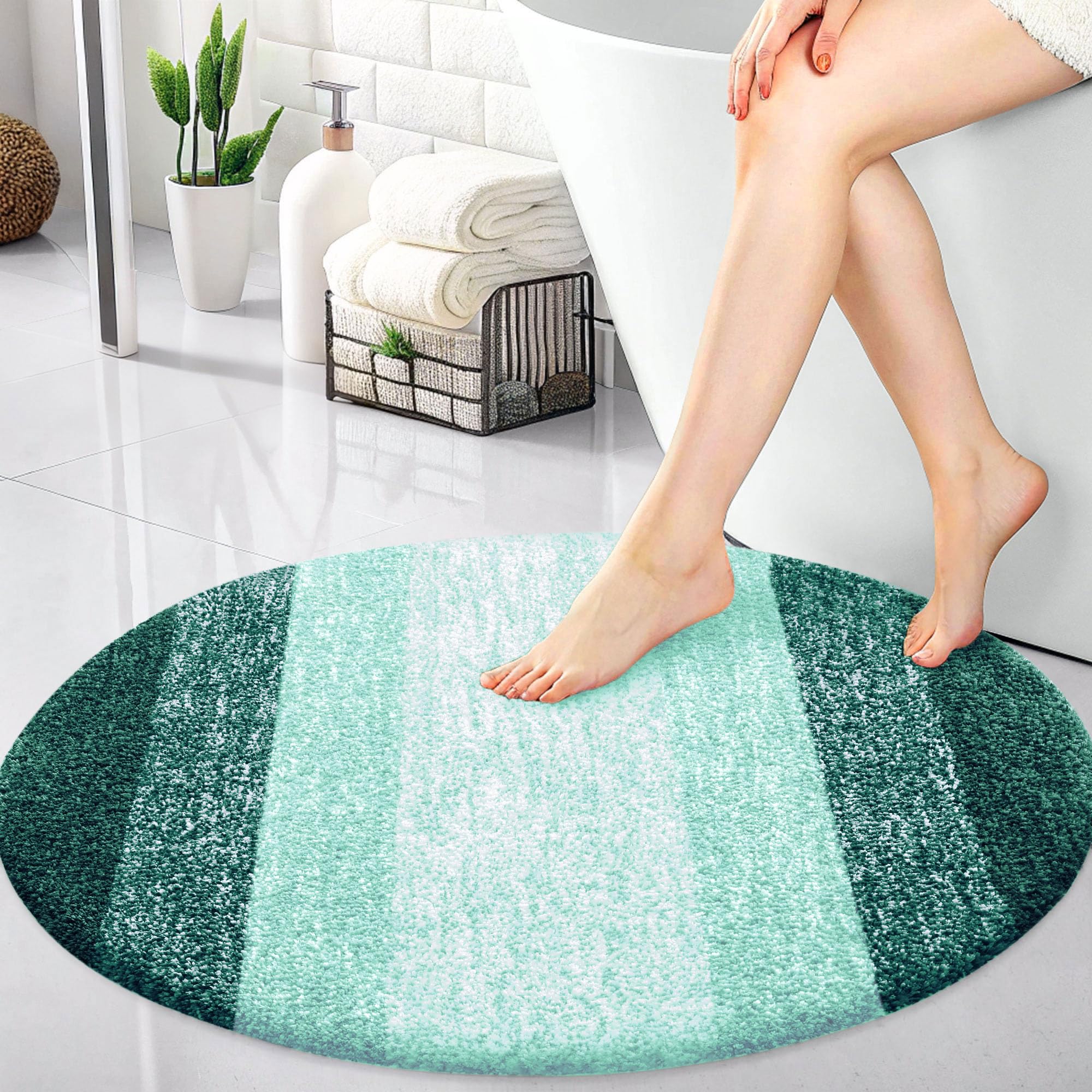 OLANLY 30-inch Round Bathroom Rugs, Extra Soft and Absorbent Microfiber Bath Rugs, Quick Dry Machine Washable Bath Mats for Bathroom Floor, Tub and Shower, Home Decor Accessories, Grey