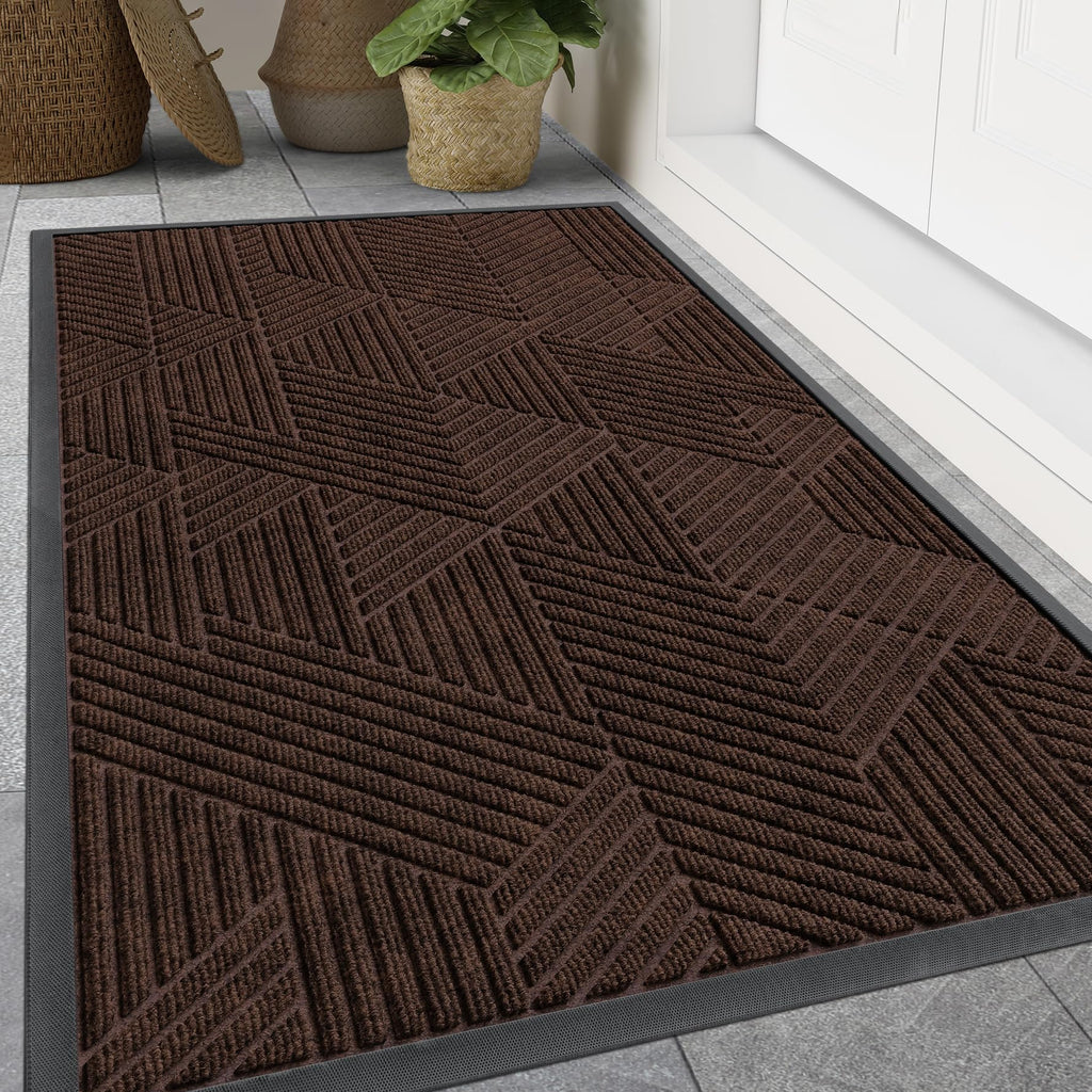 Smiry Front Door Mat Outside Entrance, Heavy Duty Sturdy Natural Rubber Doormat, Trap Dirt and Moisture, Easy Clean Low Profile Mats for Indoor Outdoor Entry, Irregular Triangle (29.5x17, Black)