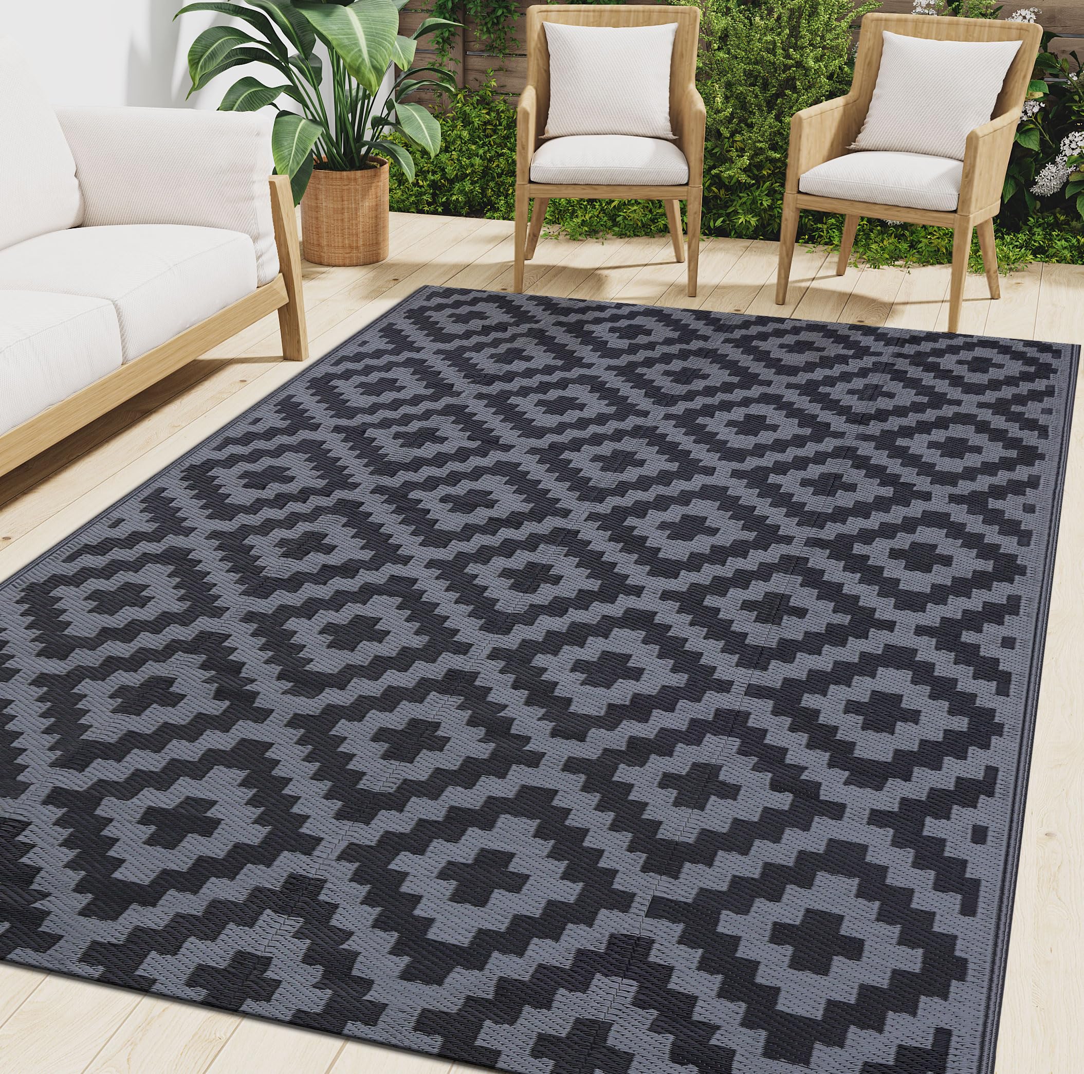Smiry Waterproof Outdoor Rug 5x8 ft, Reversible Plastic Straw Patio Camping Rugs, Outdoor Indoor RV Mat Carpet for Patio, Outside Entry, Backyard, Deck, Bench, Picnic, Camper, Black & Beige