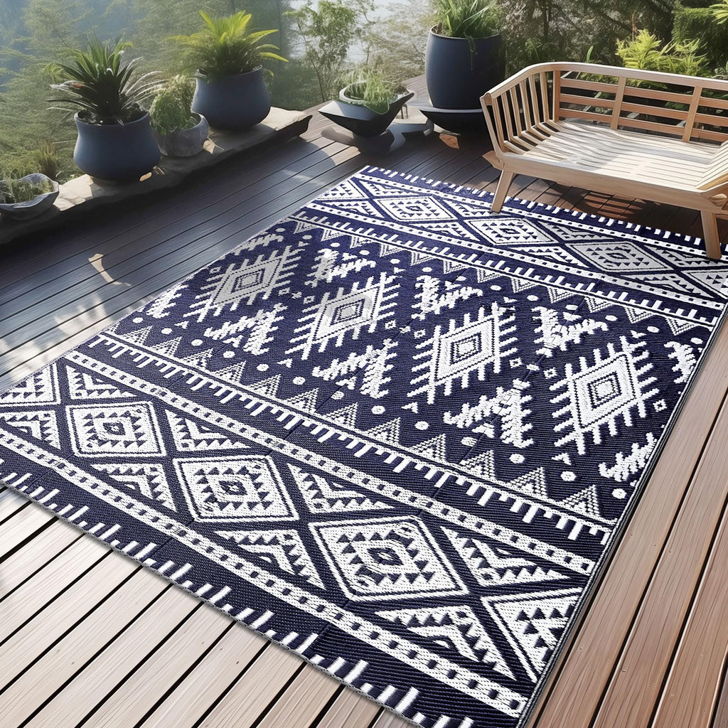 OLANLY Outdoor Rug Waterproof 5x8 ft, Reversible Outdoor Plastic Straw Rug, Boho Patio Rug, Indoor Outdoor Carpet, RV Mat Outside for Patio, Camp, Picnic, Balcony, Deck, Backyard, Black & White
