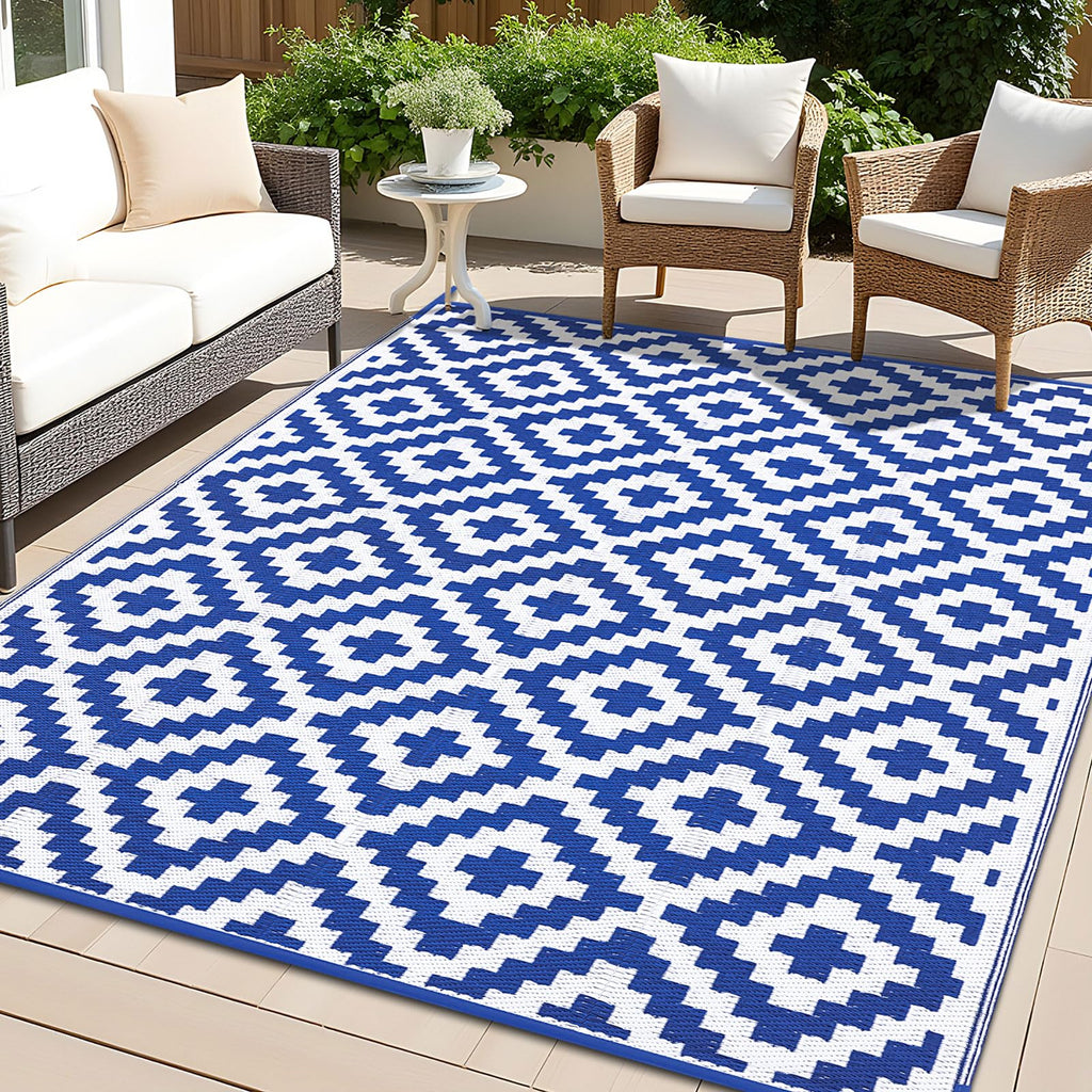 OLANLY Waterproof Outdoor Rug 5x8 ft, Outdoor Plastic Straw Rug for Camping, RV Mat Outside, Indoor Outdoor Carpet for Porch, Deck, Backyard, Balcony, Picnic, Black & White