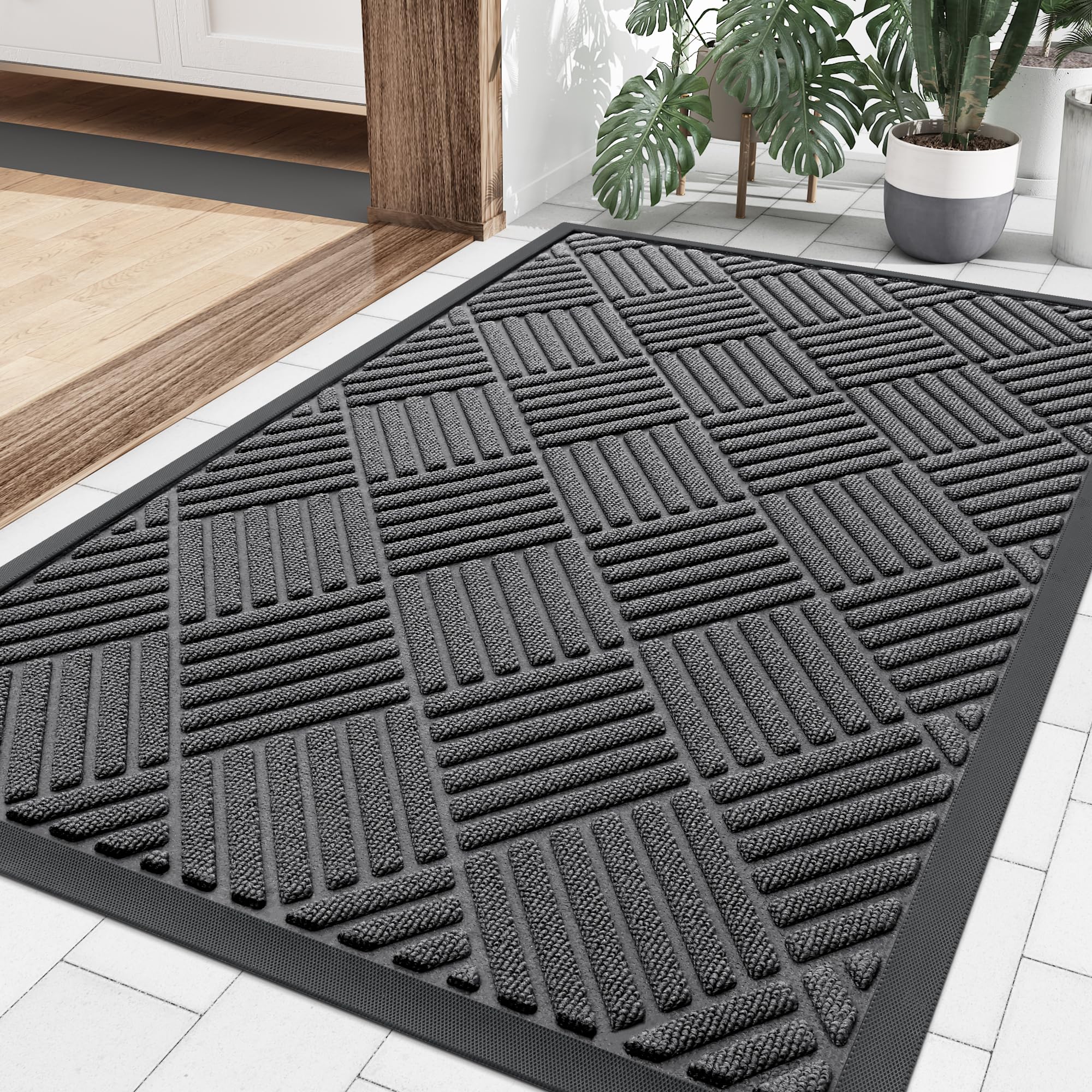 Smiry Front Door Mat Outside Entrance, Heavy Duty Outdoor Indoor Natural Rubber Doormat, Non Slip, Trap Dirt and Moisture, Easy Clean, Low Profile Patio Porch Entryway Mat, 29.5x17, Grey