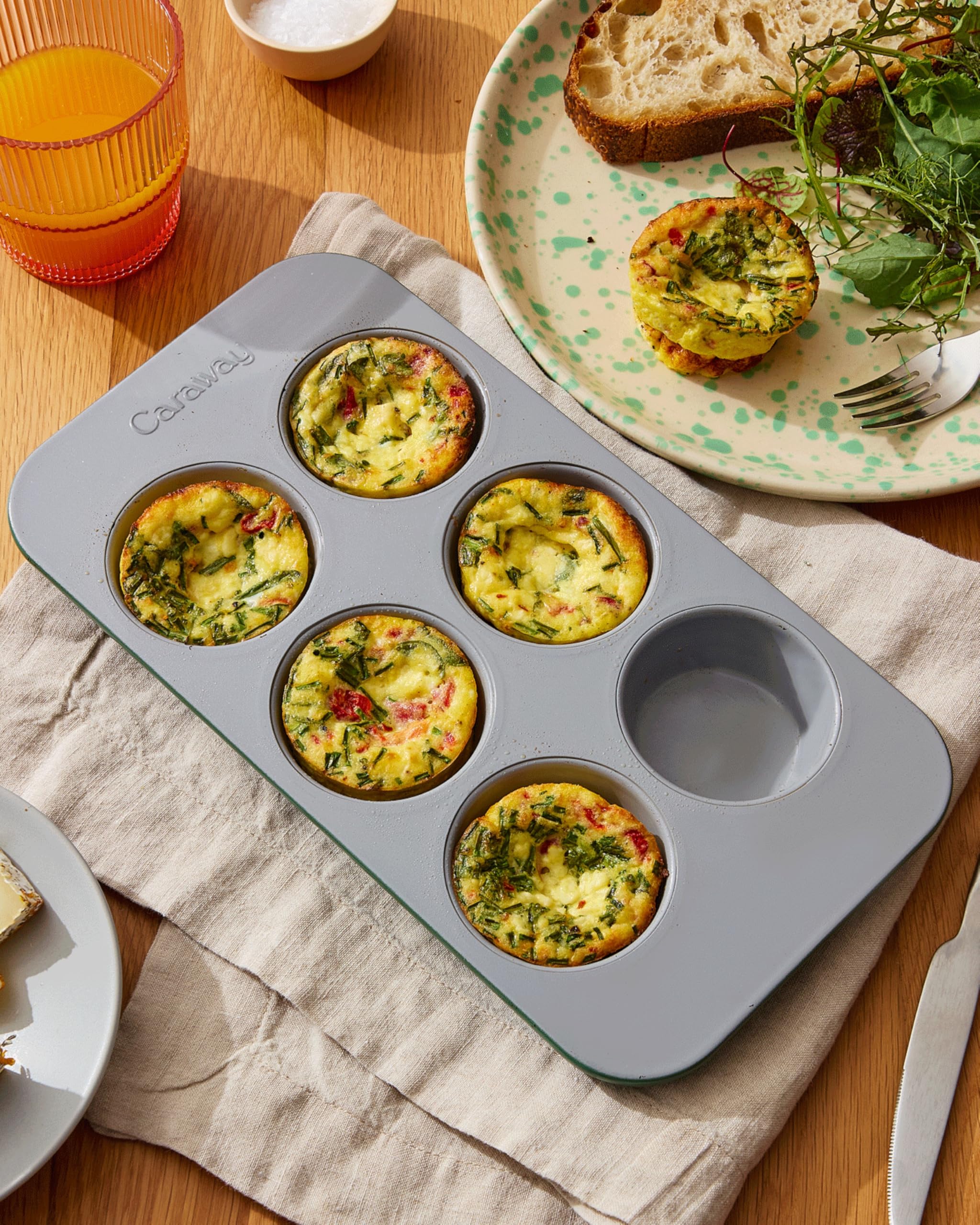 Caraway Non-Stick Ceramic 12-Cup Muffin Pan - Naturally Slick Ceramic Coating - Non-Toxic, PTFE & PFOA Free - Perfect for Cupcakes, Muffins, and More - Cream