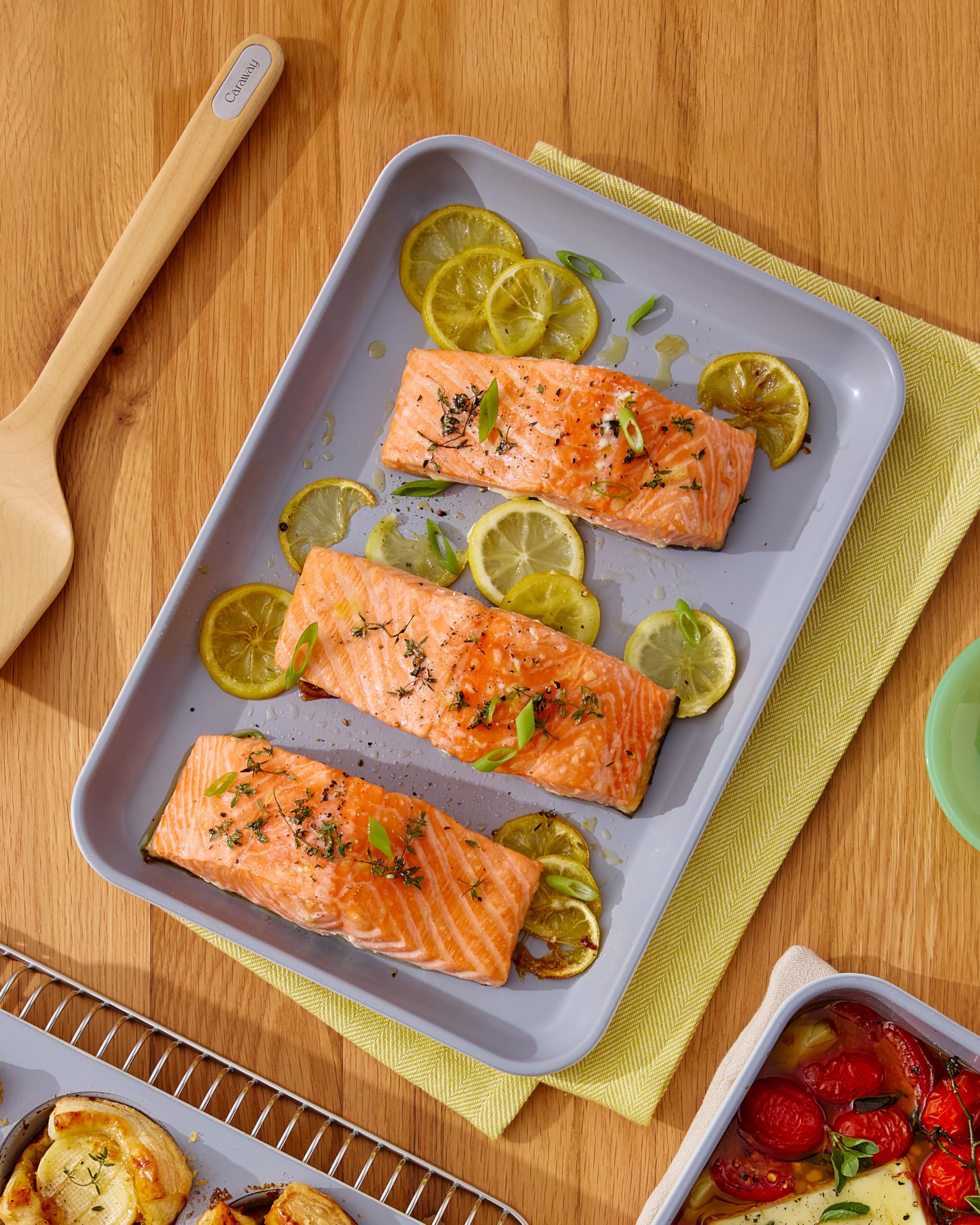 Caraway Non-Stick Ceramic Medium Baking Sheet Duo - Naturally Slick Ceramic Coating - Non-Toxic, PTFE & PFOA Free - Perfect for Baking, Roasting, and More - Medium (15" x 10") - Cream