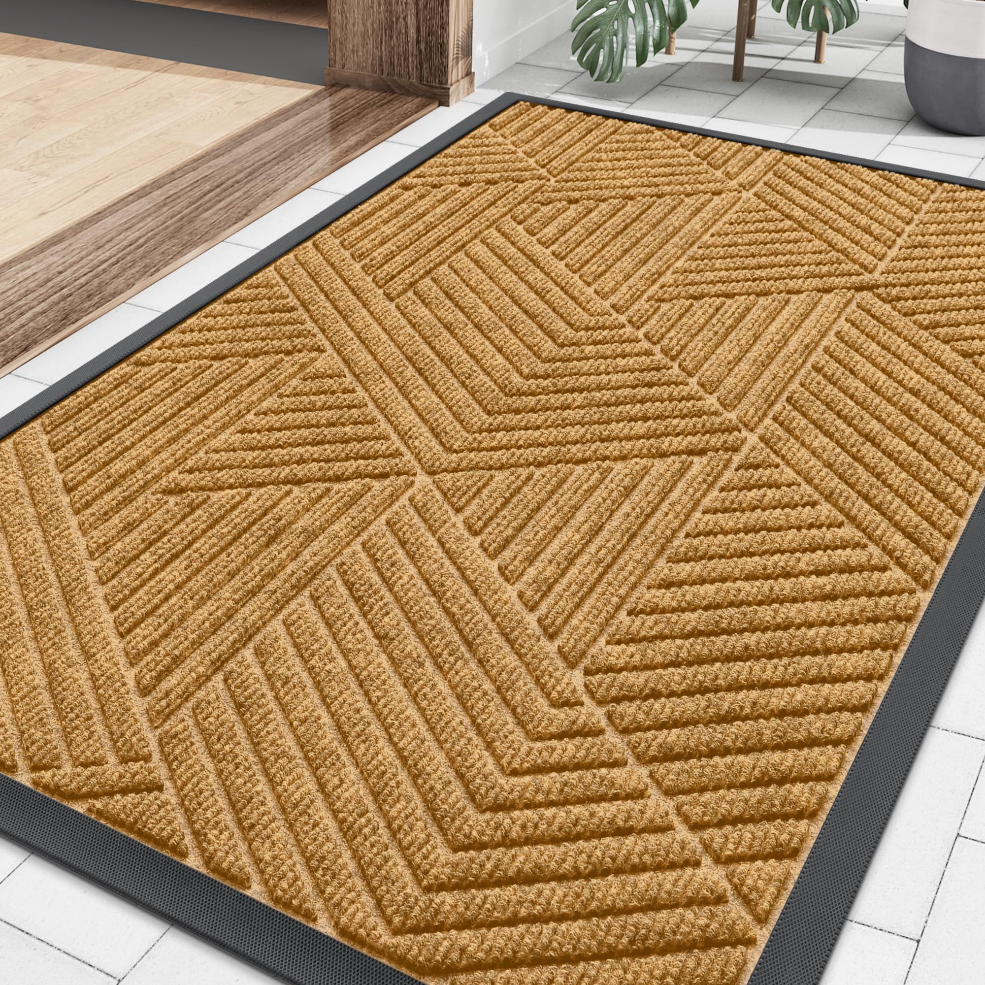 Smiry Front Door Mat Outside Entrance, Heavy Duty Sturdy Natural Rubber Doormat, Trap Dirt and Moisture, Easy Clean Low Profile Mats for Indoor Outdoor Entry, Irregular Triangle (29.5x17, Black)