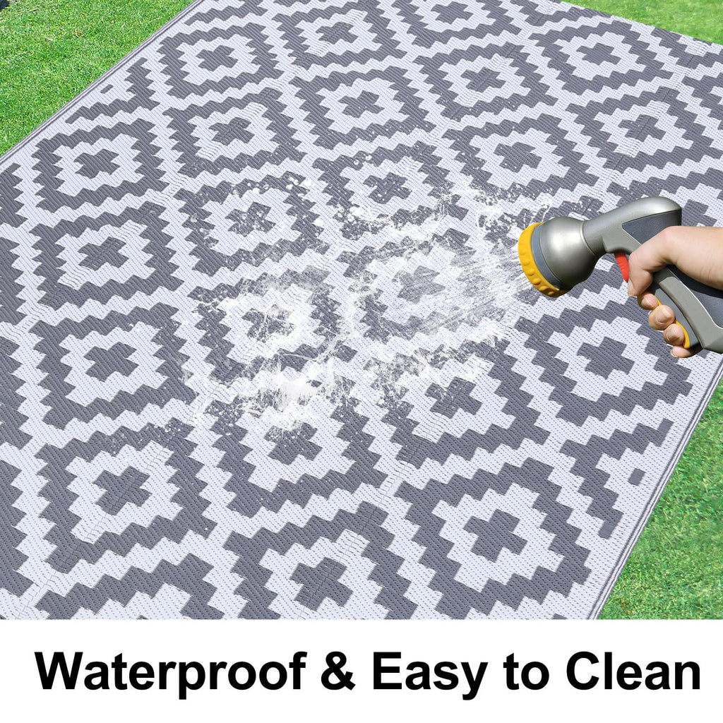 Smiry Waterproof Outdoor Rug 5x8 ft, Reversible Plastic Straw Patio Camping Rugs, Outdoor Indoor RV Mat Carpet for Patio, Outside Entry, Backyard, Deck, Bench, Picnic, Camper, Black & Beige