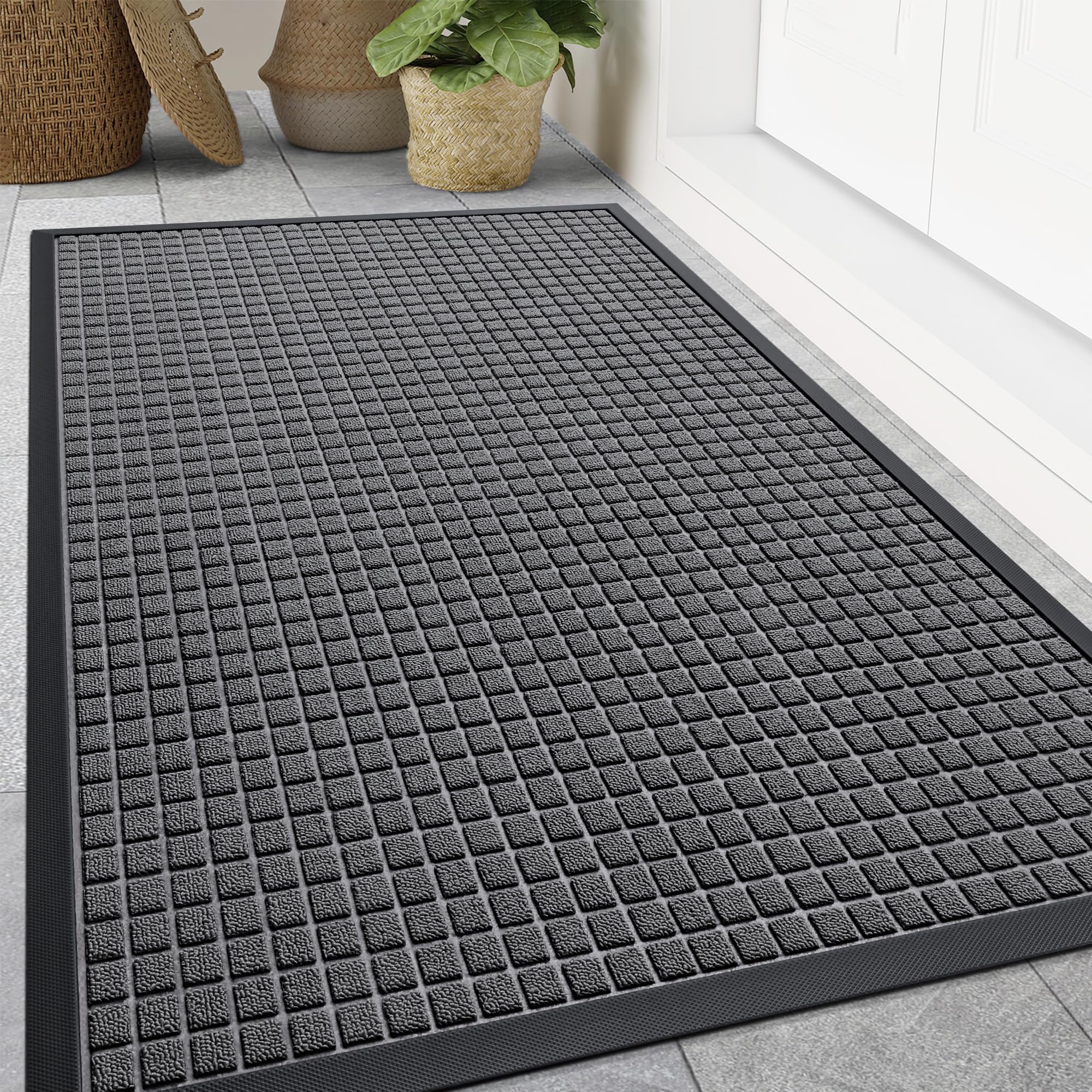 Smiry Front Door Mat Outside Entrance, Heavy Duty Natural Rubber Doormat, Non Slip, Trap Dirt and Moisture, Easy Clean, Low Profile Welcome Floor Mats for Indoor Outdoor Entry, 29.5x17 Inch, Black