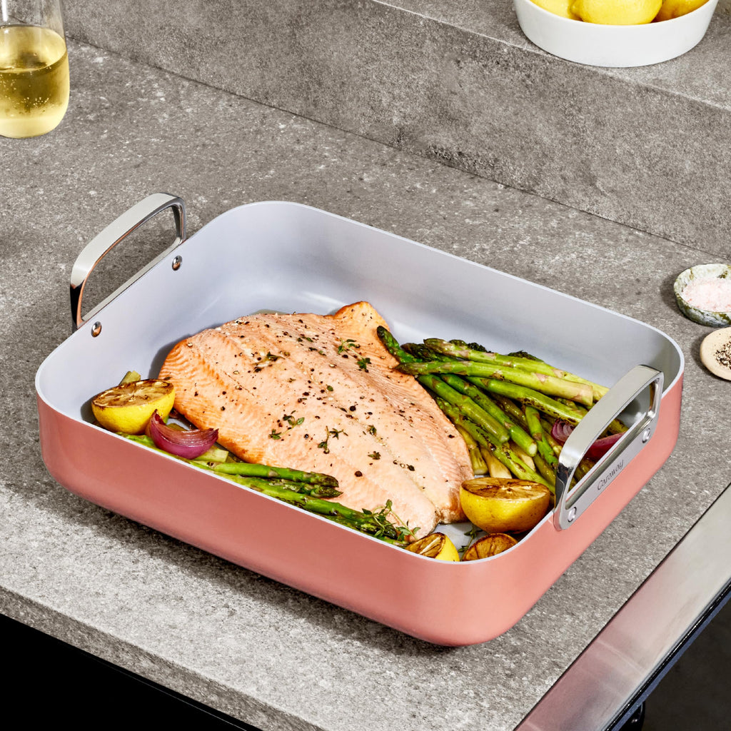 Caraway Roasting Pan - 16x13” Roasting Pan with Rack - Non-Stick Ceramic Coated - Non Toxic, PTFE & PFOA Free - Oven Safe & Compatible with All Stovetops - Cream