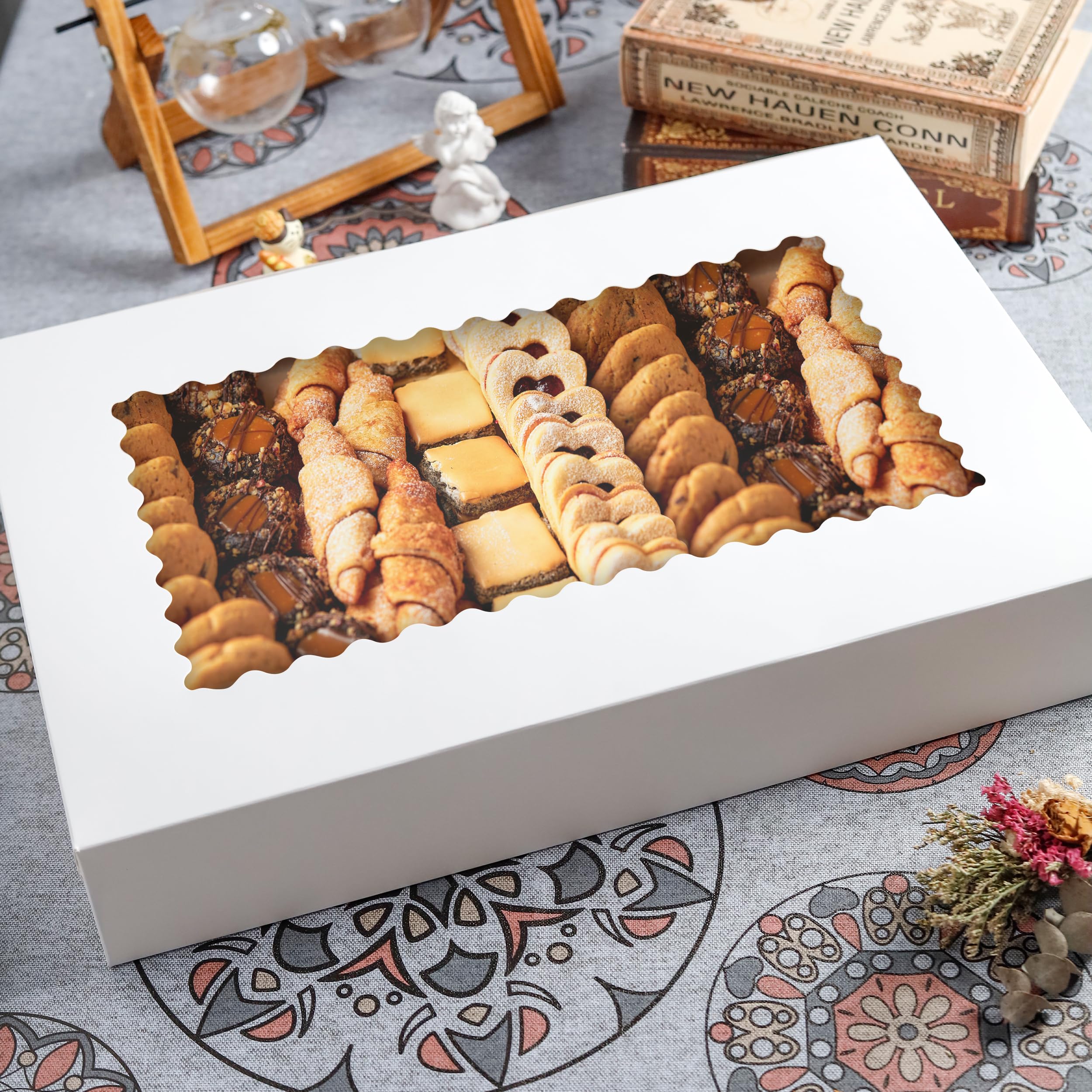 Valentine Gift 5 Pack Cookie Boxes 16x11x2.5inch Bakery Boxes with Window Treat Boxes for Cookie Packaging Gift Giving Dessert Boxes for Chocolate Covered Strawberries, Donuts, Cocoa Bombs