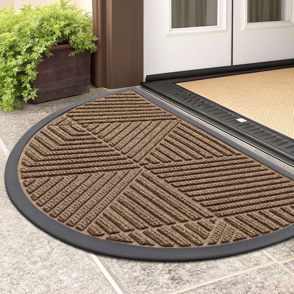 Smiry Front Door Mat Outside Entrance, Heavy Duty Sturdy Natural Rubber Doormat, Trap Dirt and Moisture, Easy Clean Low Profile Mats for Indoor Outdoor Entry, Irregular Triangle (29.5x17, Black)