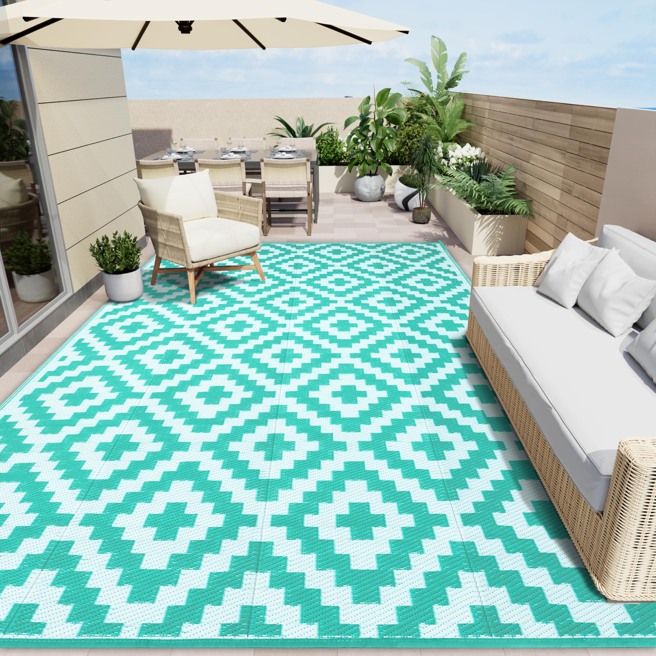 OLANLY Waterproof Outdoor Rug 5x8 ft, Outdoor Plastic Straw Rug for Camping, RV Mat Outside, Indoor Outdoor Carpet for Porch, Deck, Backyard, Balcony, Picnic, Black & White